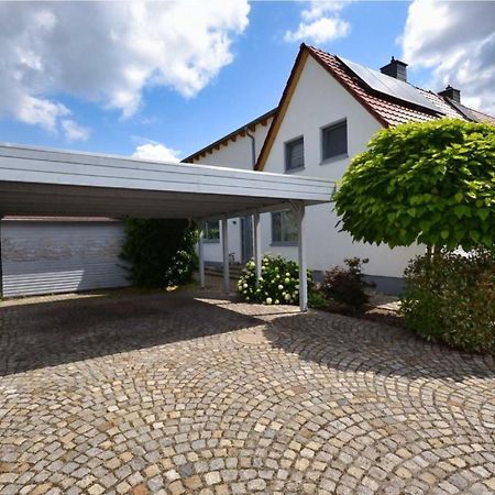 Sehr Schoenes Und Grosses Haus In Dresden - Partys Und Andere Feierlichkeiten Sind Wegen Eventueller Laermbelaestigung Nicht Gestattet Εξωτερικό φωτογραφία