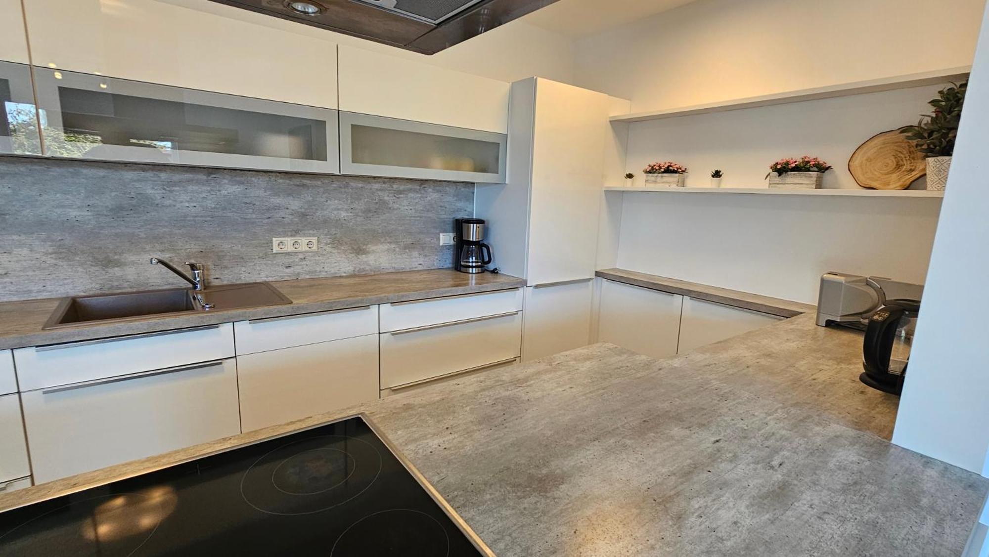 Sehr Schoenes Und Grosses Haus In Dresden - Partys Und Andere Feierlichkeiten Sind Wegen Eventueller Laermbelaestigung Nicht Gestattet Εξωτερικό φωτογραφία